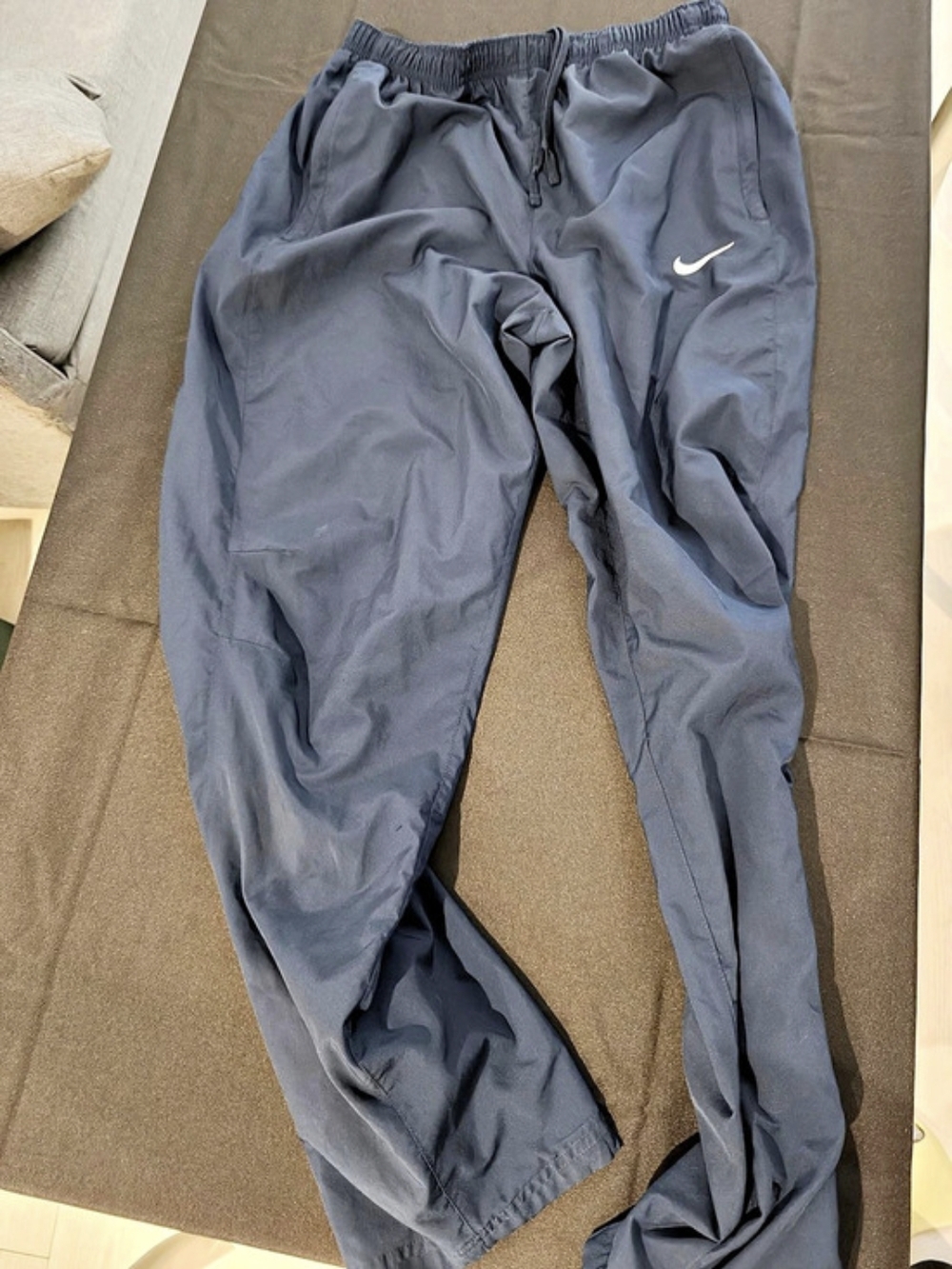 Nike Men's Drifit Track Pants in Blue